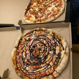 16&quot; Kechys Eggplant Pizza