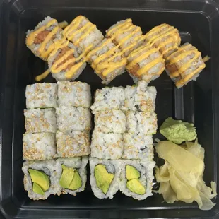 California&amp;Spicy Tuna Roll