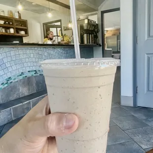 Delicious PB banana chocolate smoothie