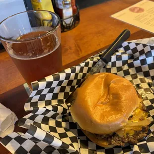 Keenan's West 7th Burger and a Summit Oktoberfest.