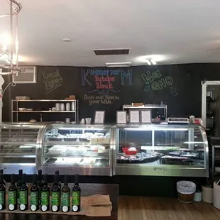 sushi and sashimi, interior