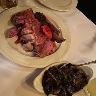 Prime Sliced Sirloin Steak