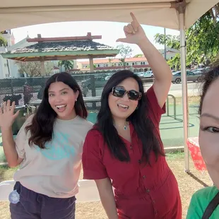 StaciLei Yelp CM! Shaka!