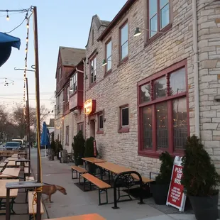 Alongside the biergarten.