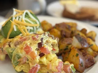 Momo's Cafe
