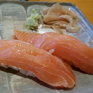 Salmon Sushi