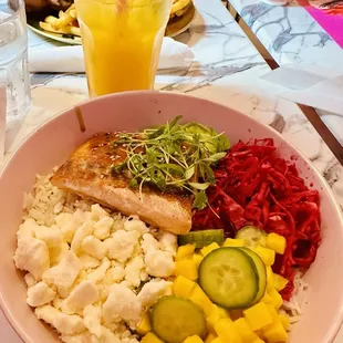 Salmon Mango bowl