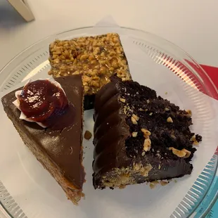 Rocher Cake