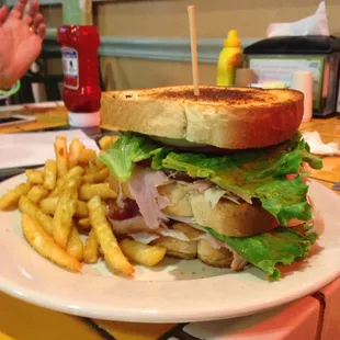 Club sandwich is MASSIVE!