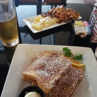 2 French Toast Kekes Special