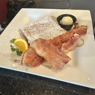 French Toast scrambled eggs and Bacon