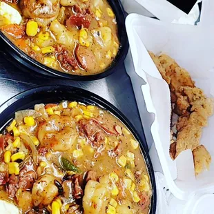 food, chicken wings and fried chicken