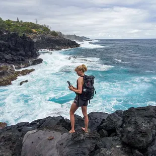 The waterproof insert keeps all my camera gear safe 3