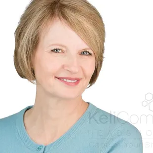 KeliComm Headshot Photo