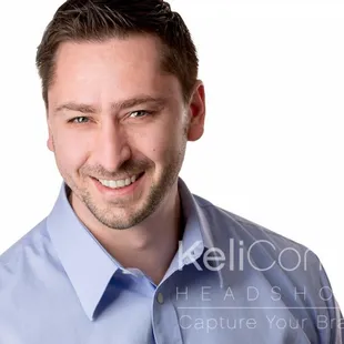 KeliComm Headshot Photo