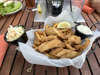 Washington Square Bar & Grill