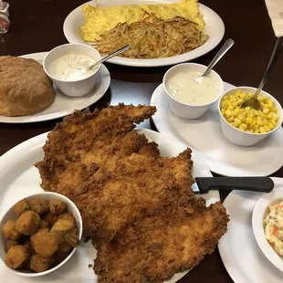  fried chicken, potatoes, corn, coleslaw, and coleslaw