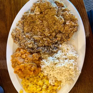 This is the Chicken Fried Steak (only). I wanted to change it up, since I have been eating salads every time I go somewhere, so got this.