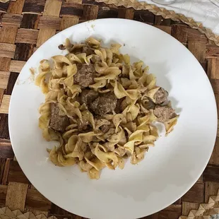 Reheated beef stroganoff from the other night. Brought it over to mom house to share.
