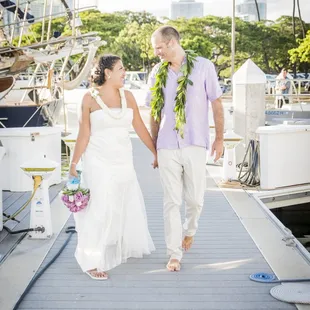 HONOLULU YACHT WEDDING, Honolulu weddings, hawaii destination weddings