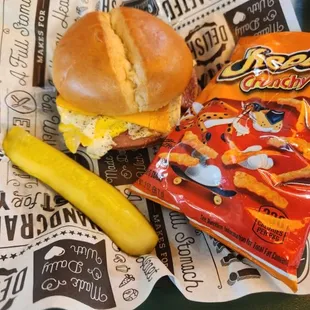 Bologna, Egg, &amp; Cheese Meal