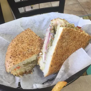 Muffaletta.....Da Bomb!!!!!