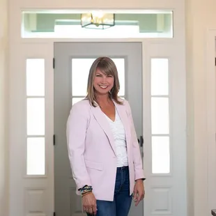 Professional real estate headshot, realtor headshot, on-location headshot session