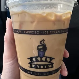 Iced vanilla latte