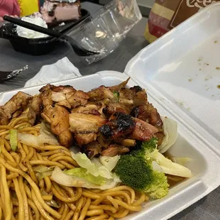 ramen and noodles, noodle dish, ramen, noodles, food, noodle soup