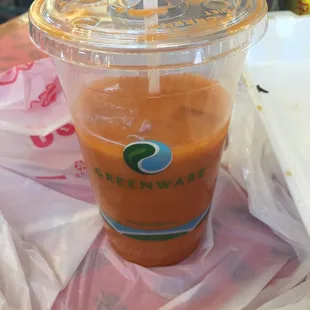 I know the Thai tea looks gross but it's actually very sweet and good! Not too sweet, which is perfect. :)