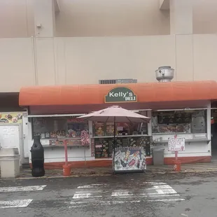 Cute little spot directly in front of the doors of Home Depot