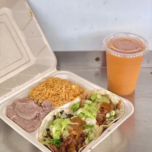 Taco Plate: steak &amp; pork, sea breeze smoothie (11/2022)