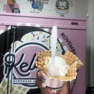Pop tart ice cream