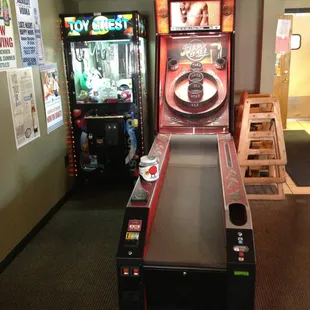 Lots of fun games for kids and adults