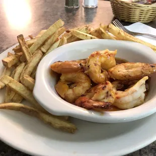 Argentina Red Shrimp w/ fries