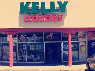 Kelly Liquors Solana