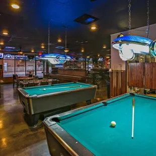 sports bar