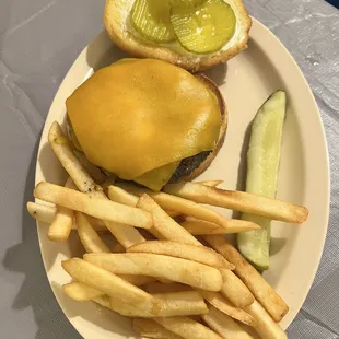 1/2 pound cheddar burger with fries