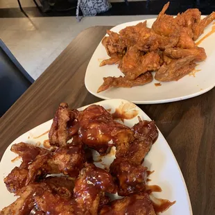 Jumbo chicken wings. Hot and barbecue..