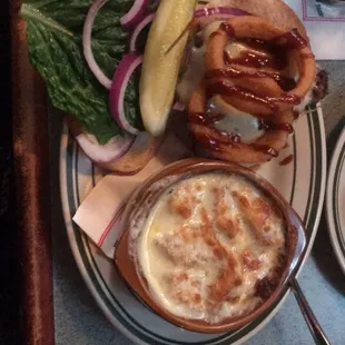 Ponderosa cheeseburger with a side of French Onion soup