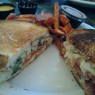 Artichoke Turkey Sandwiches