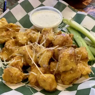 Garlic Parm chicken bites