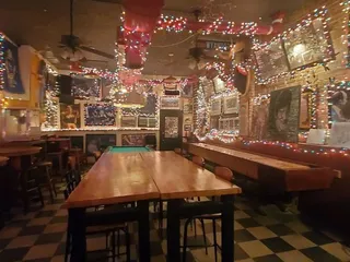 Johnnie's Sports Bar