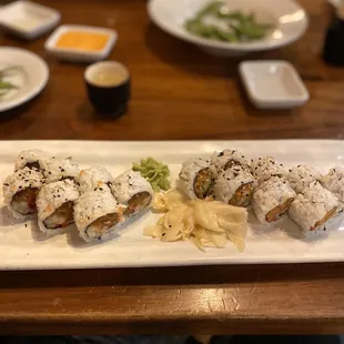 Spicy Salmon Roll