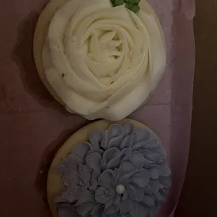 Sugar cookies with ucing