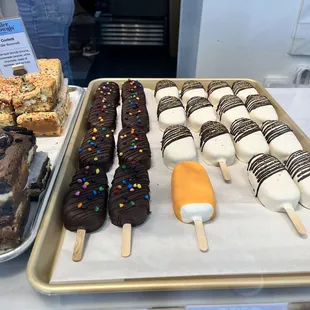 Cookie pops