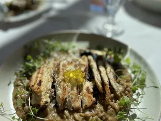 The Pinnacle Restaurant 