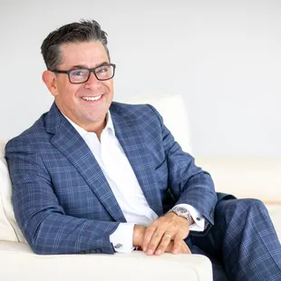 Headshot at White Moose Studios - Bethany