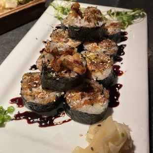 Soft shell crab roll