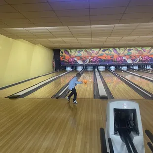 Little guy and our bumpers  fun time! Clean facility!